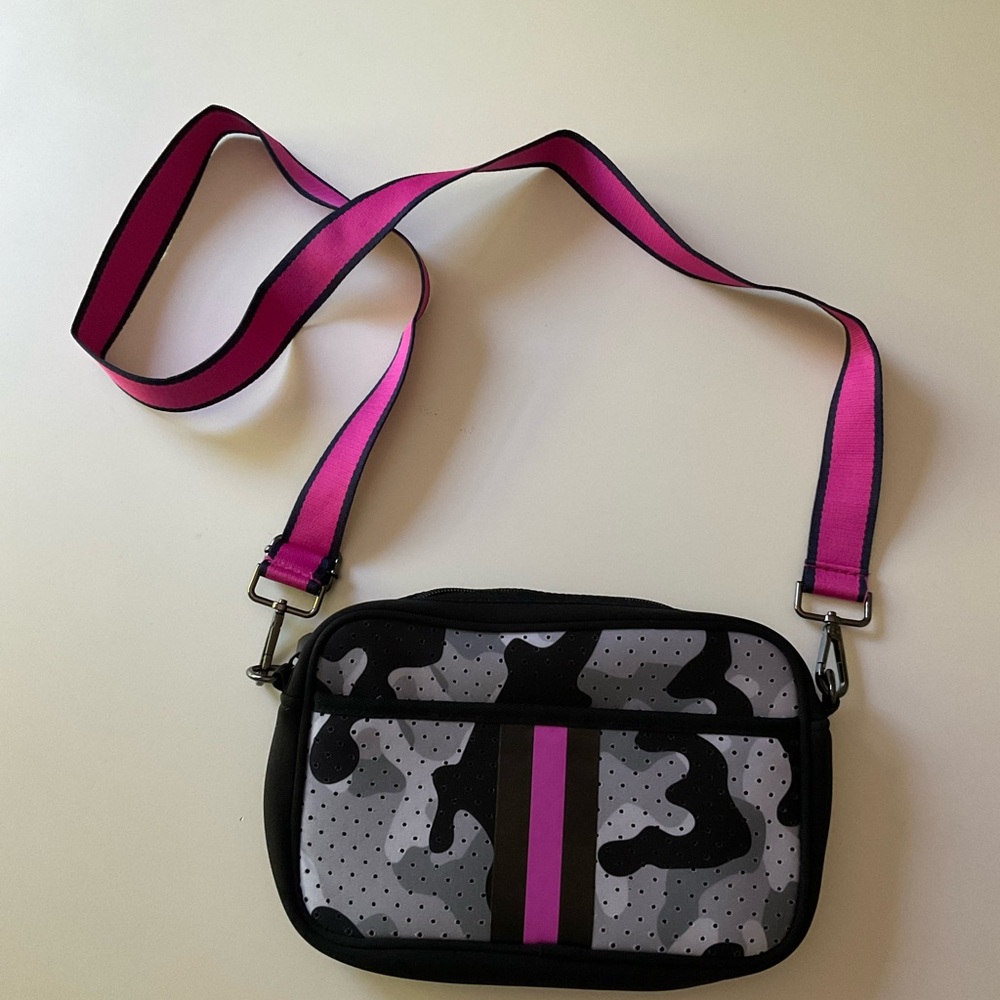 NEW Neoprene Squishy Fabric Shoulder Strap Purse Bag Black Pink Grey Camo